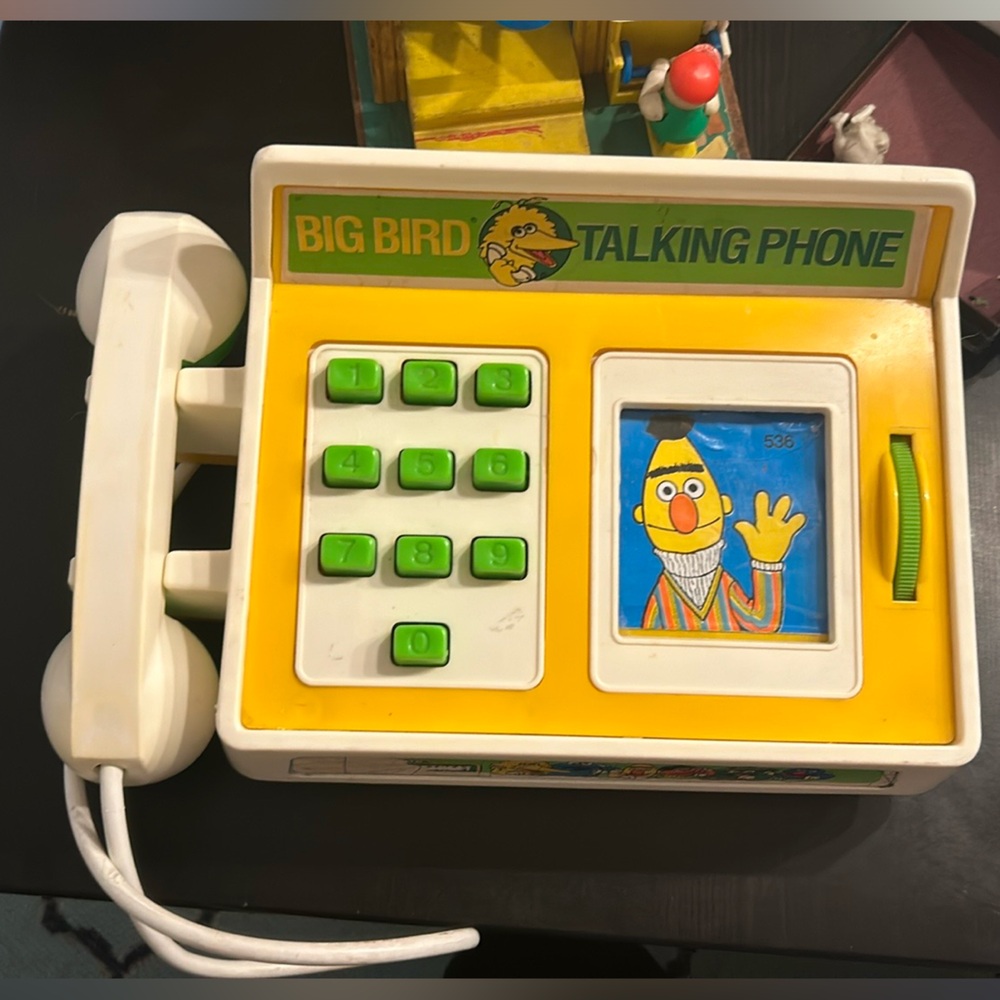 Big Bird Talking Phone